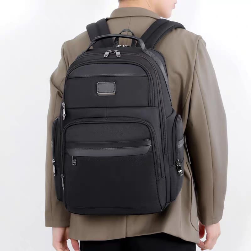 🎒 Sac à Dos Ordinateur Intelligent – Sécurisé, Imperméable & Grande Capacité